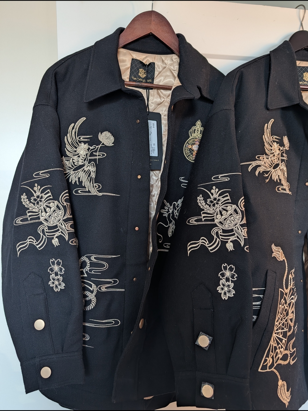 Rose Studio By Guopei-Embroidered Black Jacket with Beige Dragon Motif - Picture 2 of 12